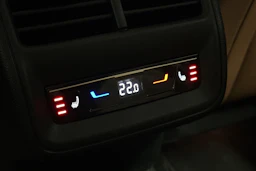 sininen Skoda Superb 2025 kuva 15.