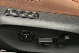 sininen Skoda Superb 2025 kuva 17.