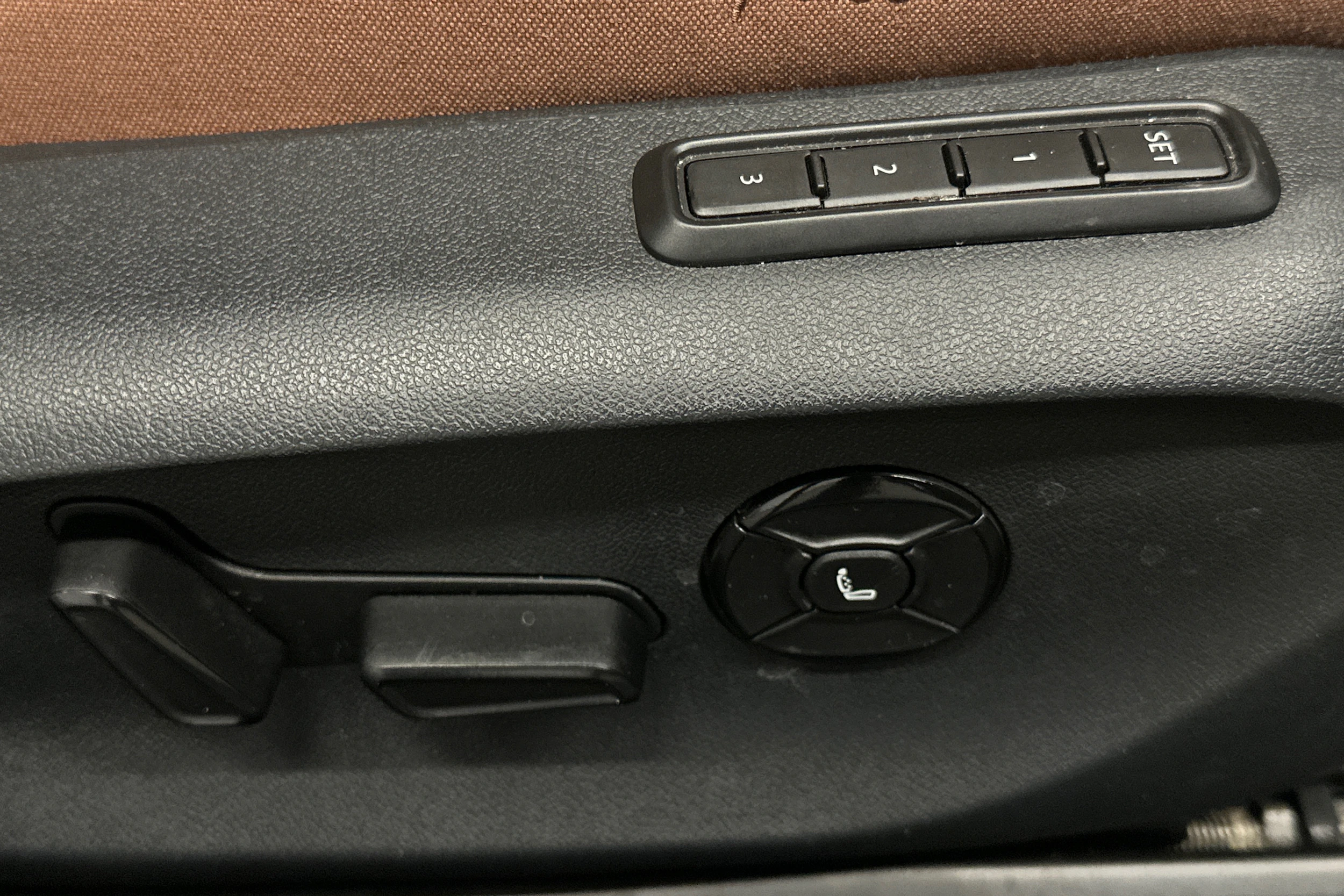 sininen Skoda Superb 2025 kuva 18.