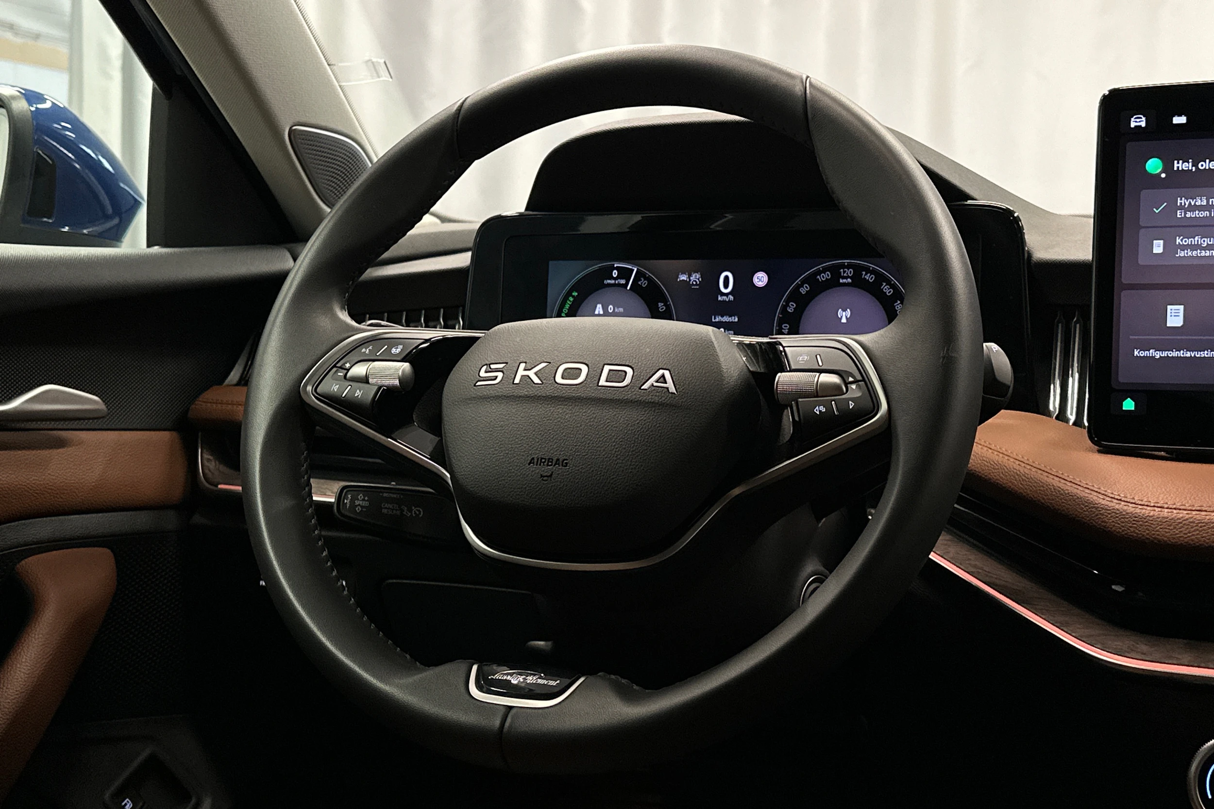 sininen Skoda Superb 2025 kuva 19.