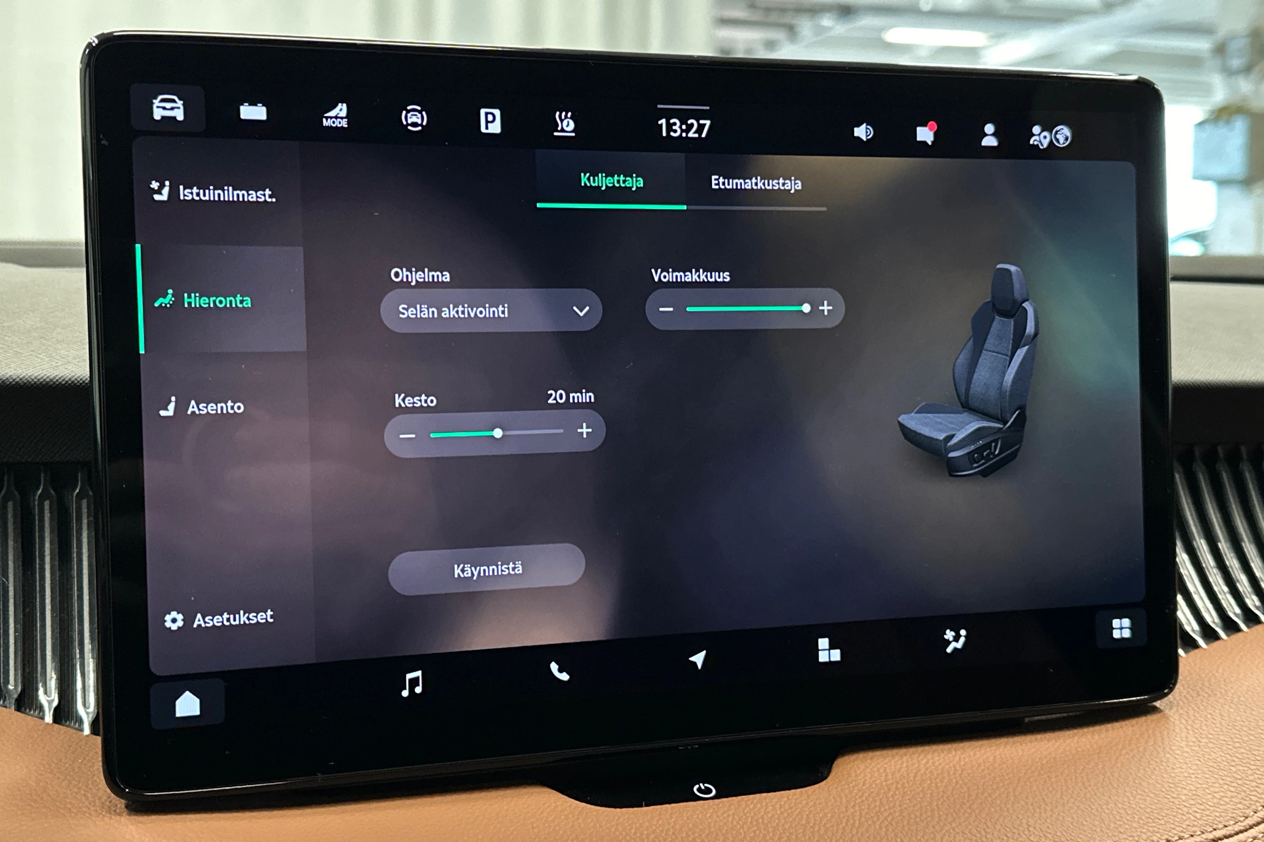 sininen Skoda Superb 2025 kuva 30.