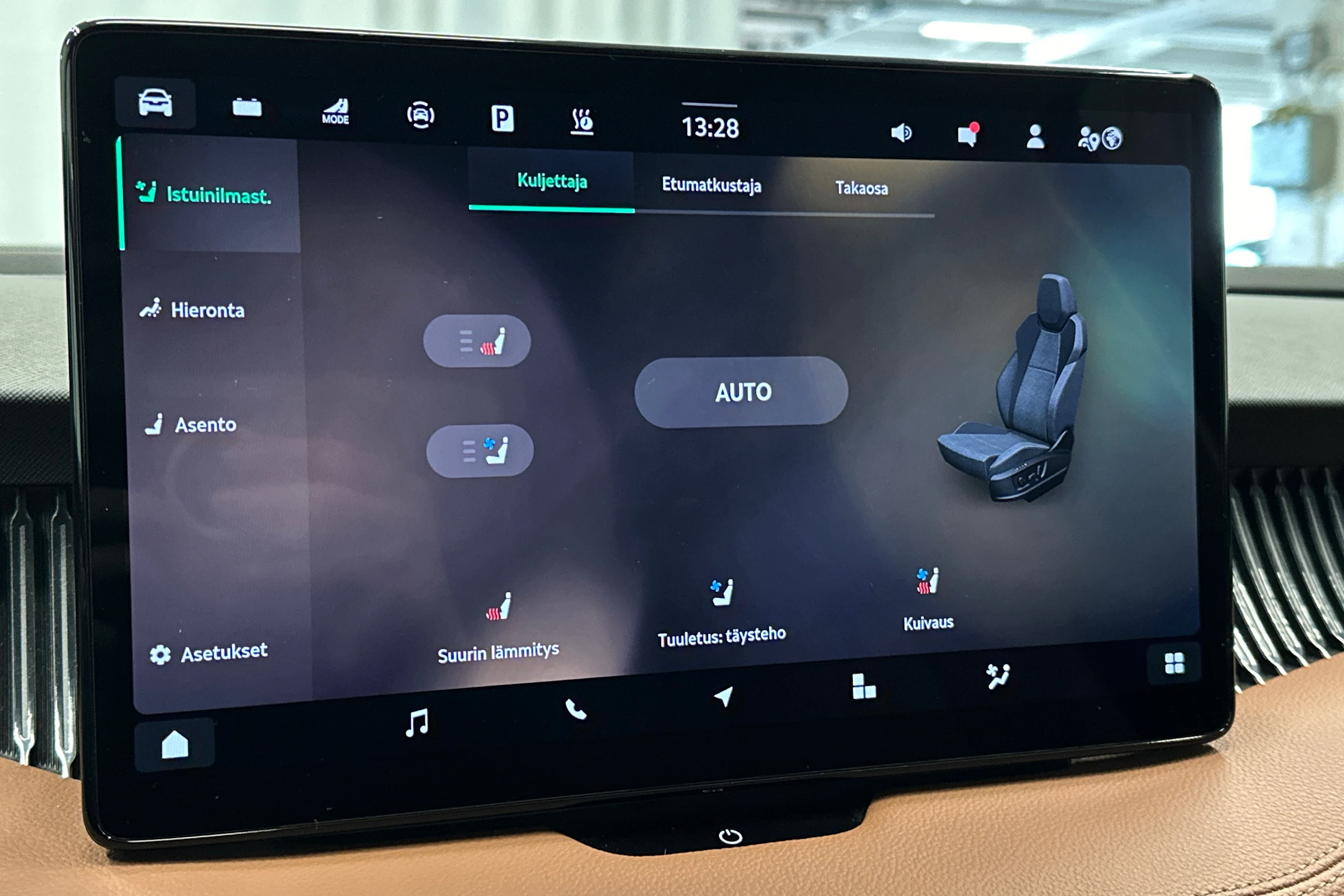 sininen Skoda Superb 2025 kuva 31.