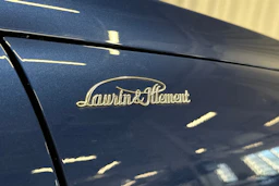 sininen Skoda Superb 2025 kuva 37.