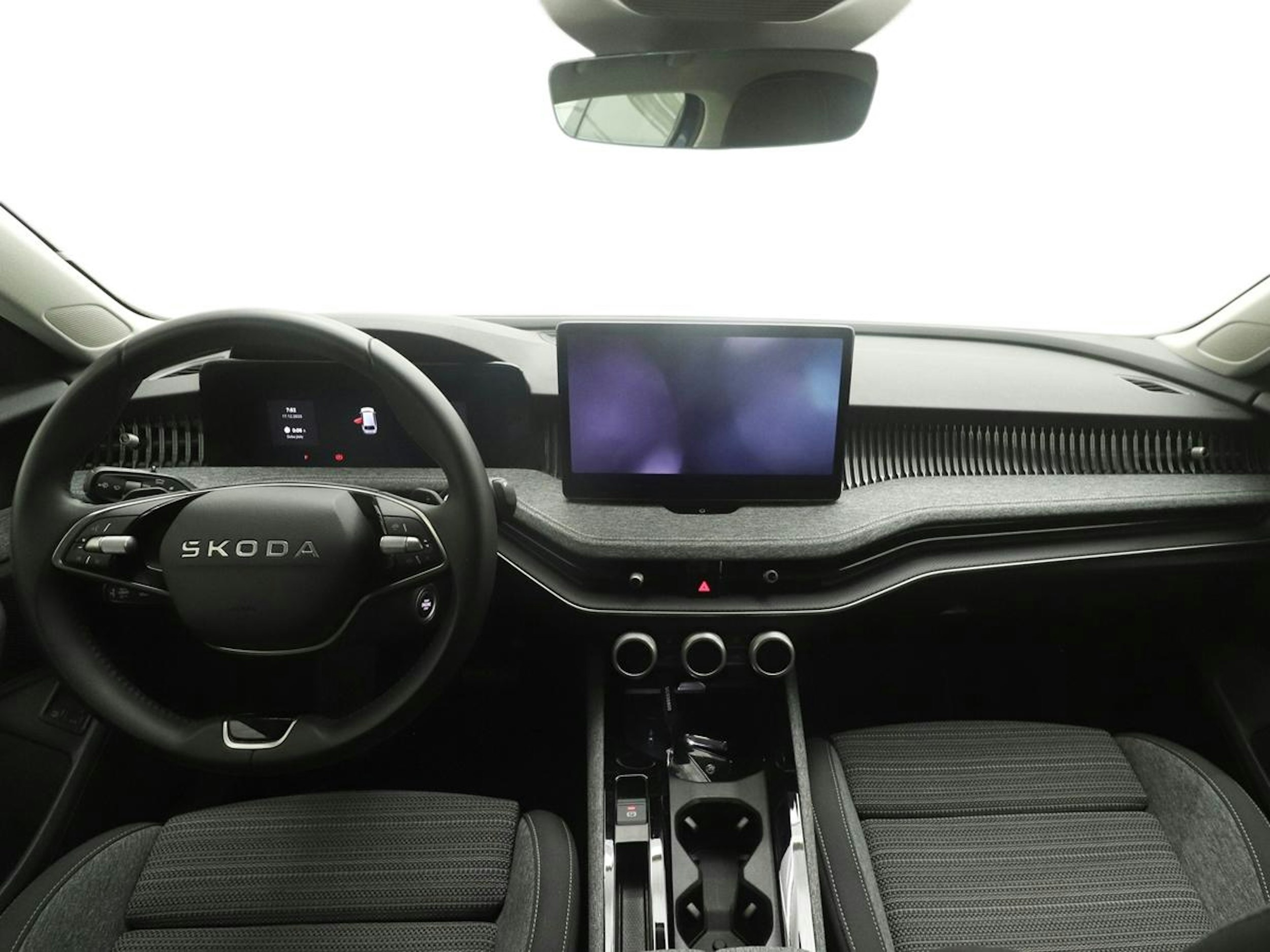 sininen Skoda Superb 2025 kuva 3.