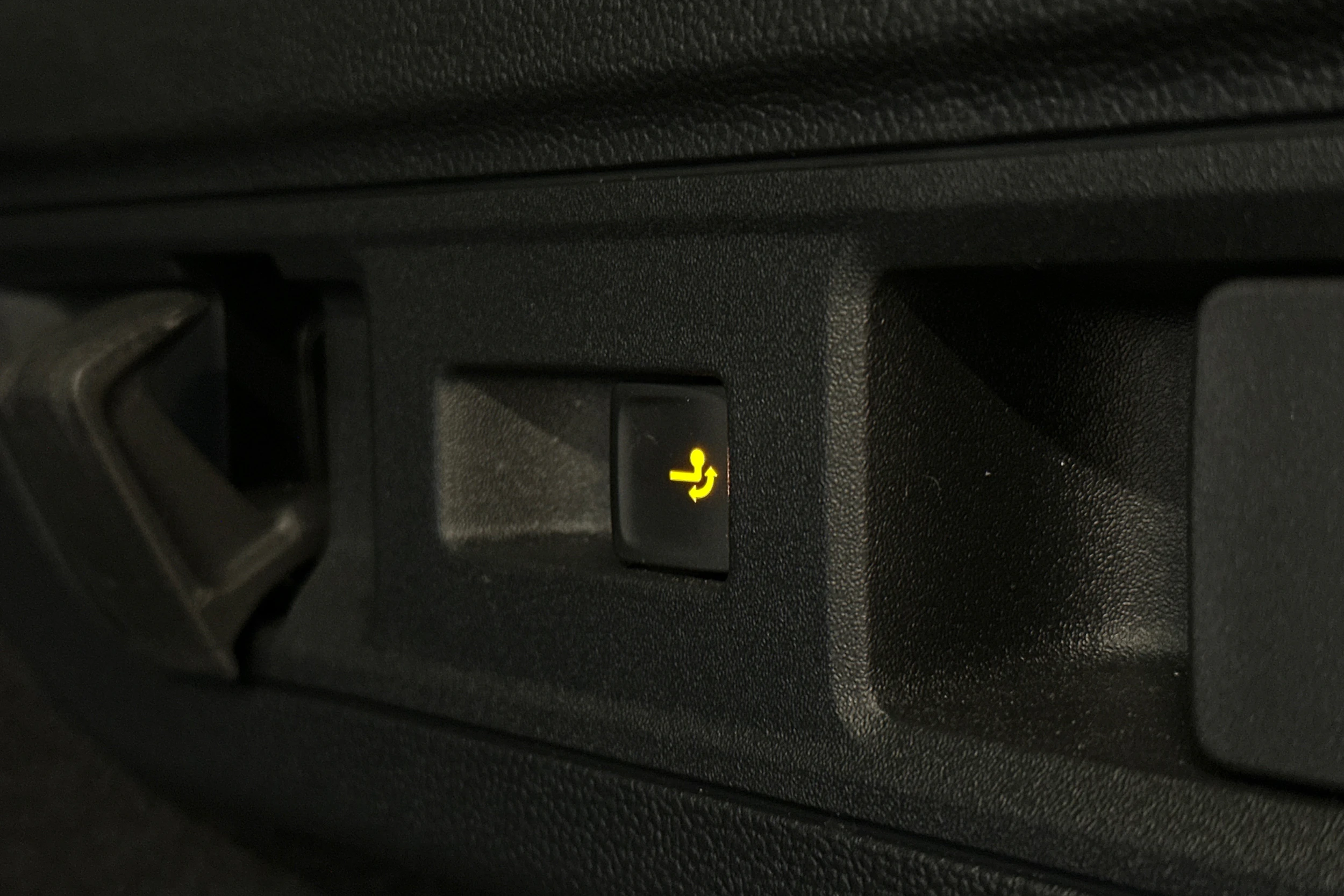 sininen Skoda Superb 2025 kuva 13.