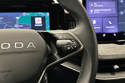 sininen Skoda Superb 2025 kuva 18.