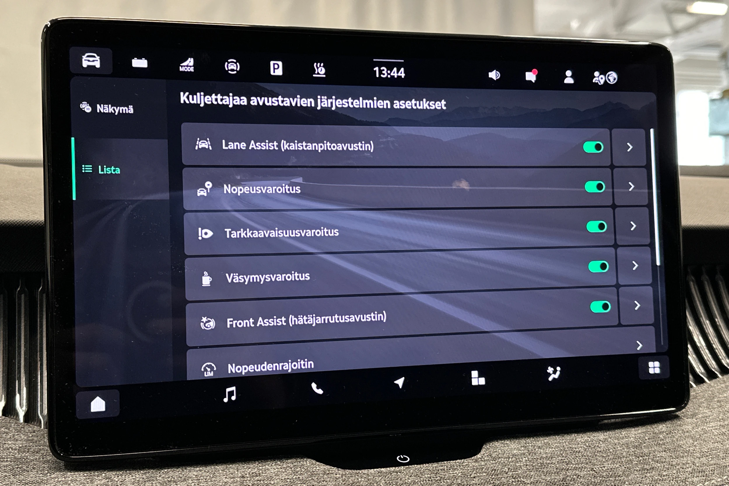 sininen Skoda Superb 2025 kuva 23.