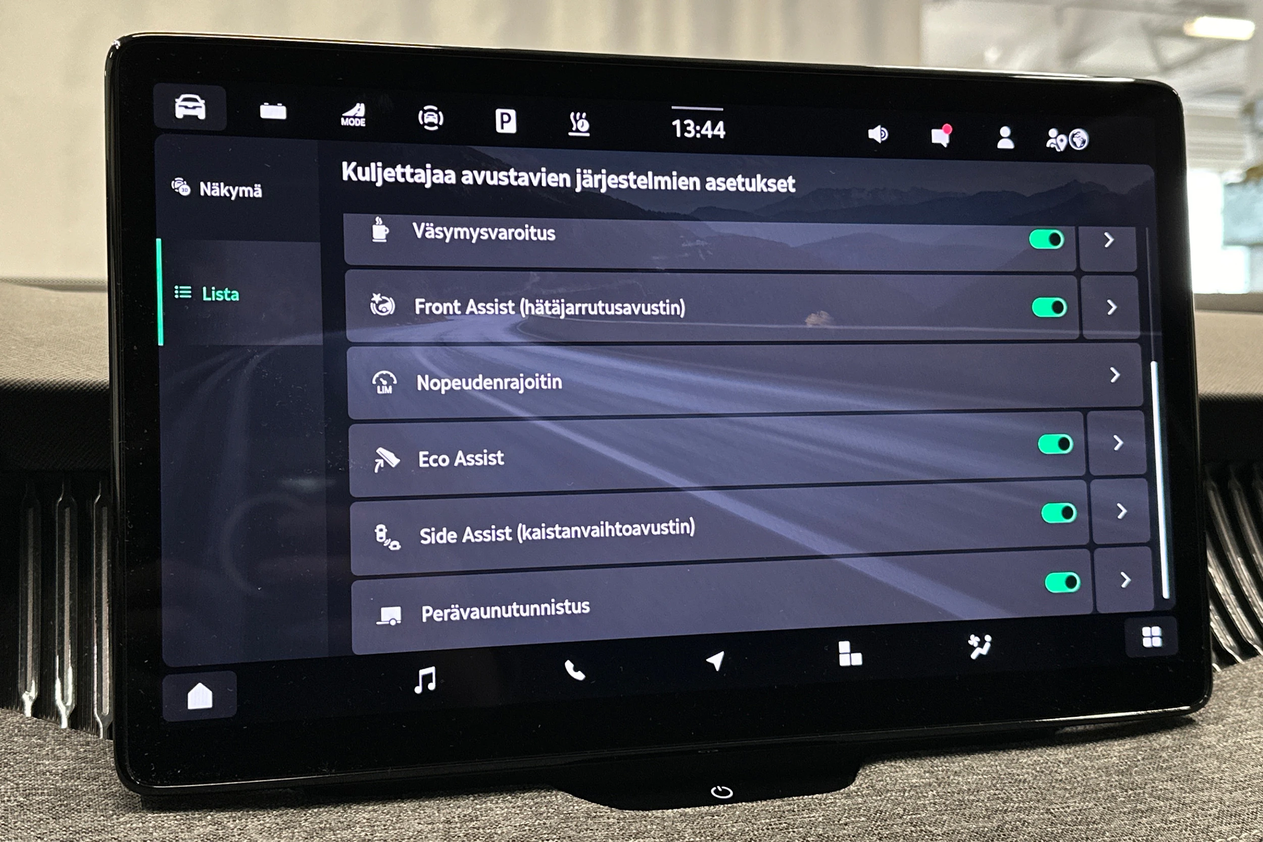 sininen Skoda Superb 2025 kuva 24.