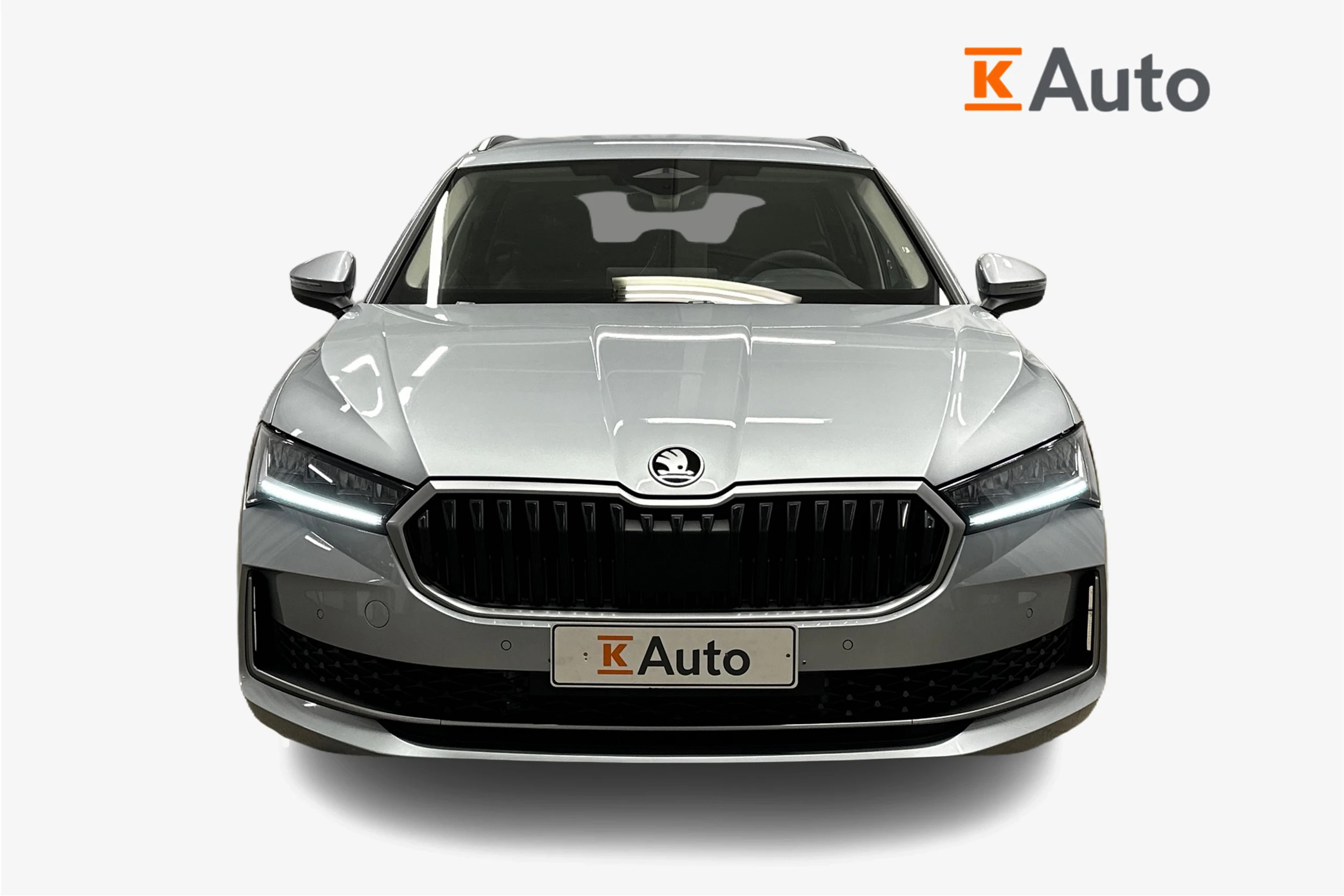 hopea Skoda Superb 2025 kuva 4.