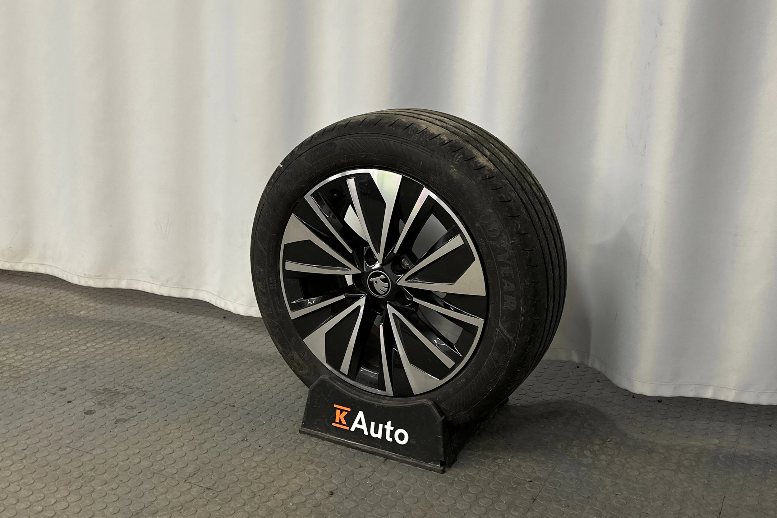 hopea Skoda Superb 2025 kuva 10.