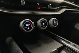 hopea Skoda Superb 2025 kuva 19.