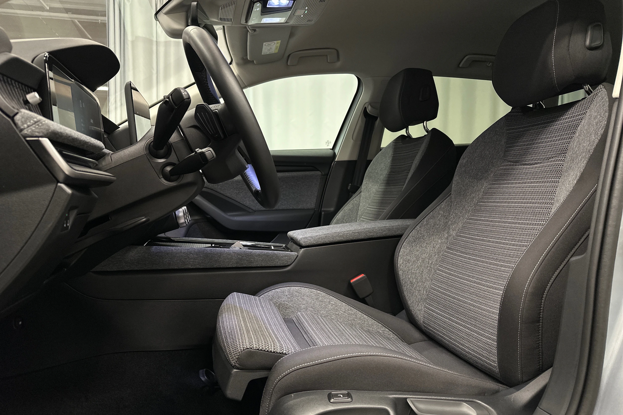 hopea Skoda Superb 2025 kuva 20.