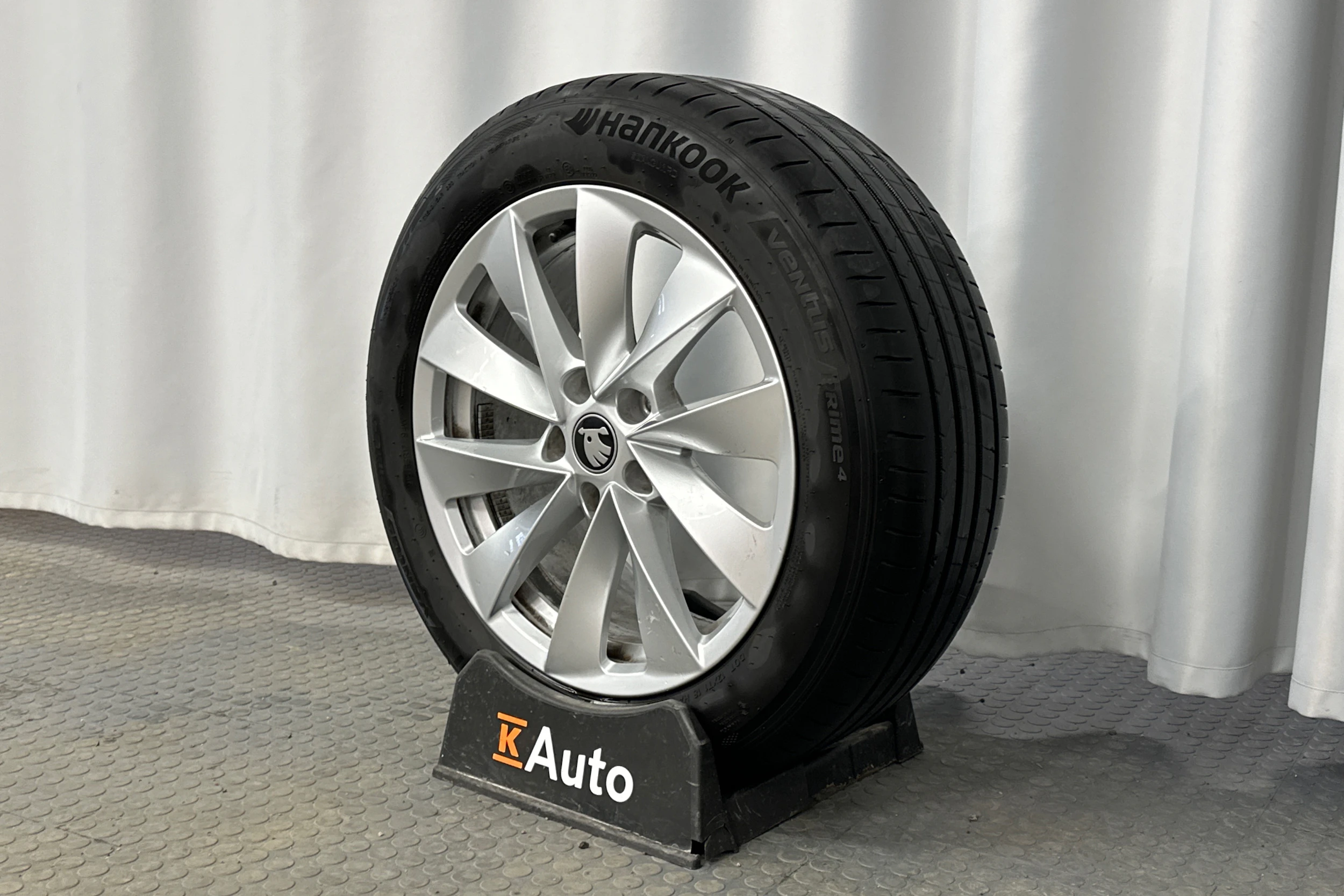 hopea Skoda Superb 2025 kuva 13.