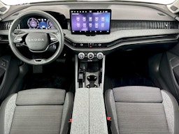 beige Skoda Superb 2025 kuva 3.