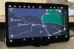 keltainen Skoda Superb 2025 kuva 22.