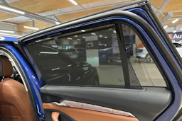 sininen Skoda Superb 2025 kuva 18.