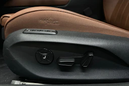 sininen Skoda Superb 2025 kuva 21.