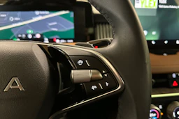 sininen Skoda Superb 2025 kuva 33.