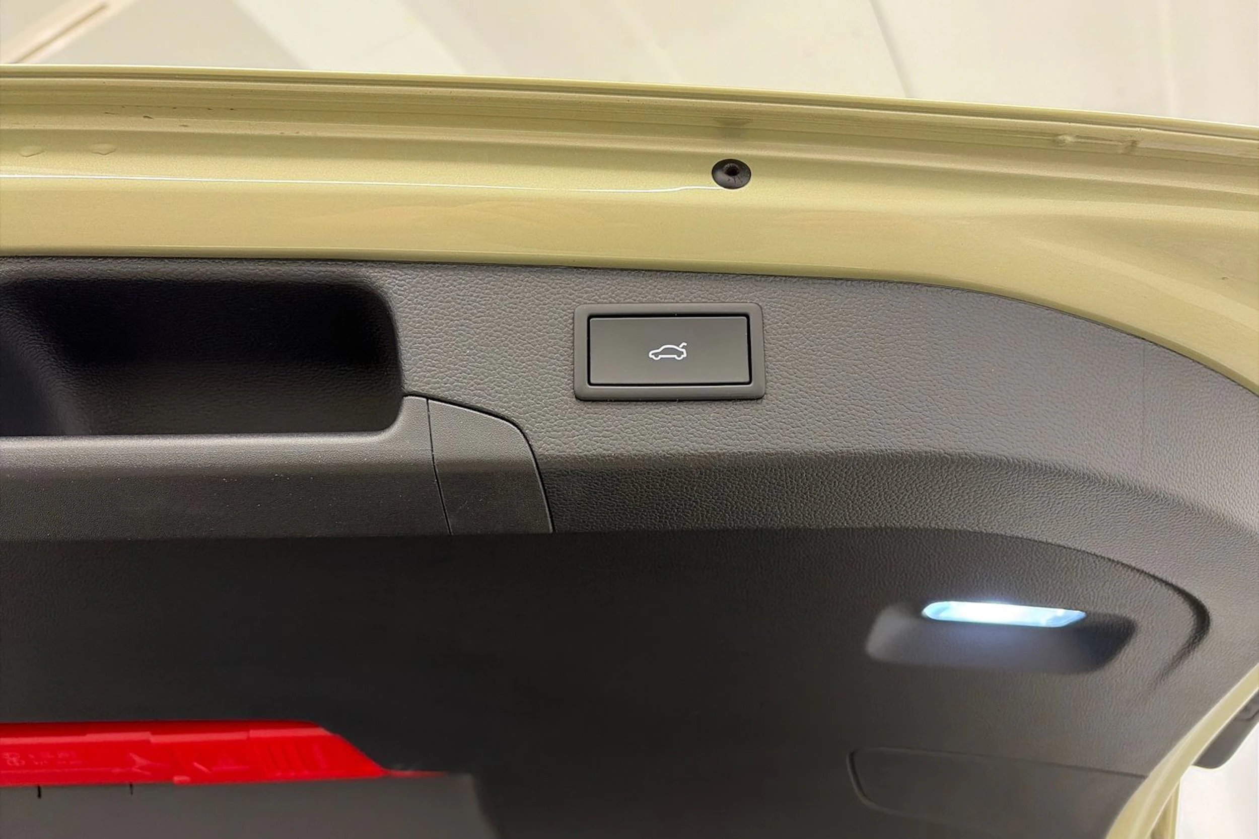 beige Skoda Superb 2025 kuva 12.