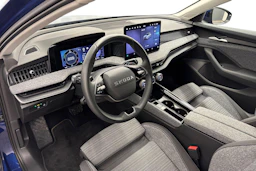 sininen Skoda Superb 2025 kuva 8.