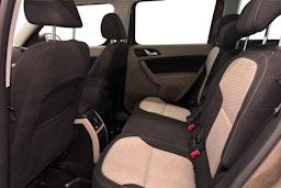 ruskea (beige) Skoda Yeti 2009 kuva 10.