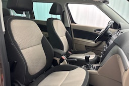 ruskea (beige) Skoda Yeti 2009 kuva 15.