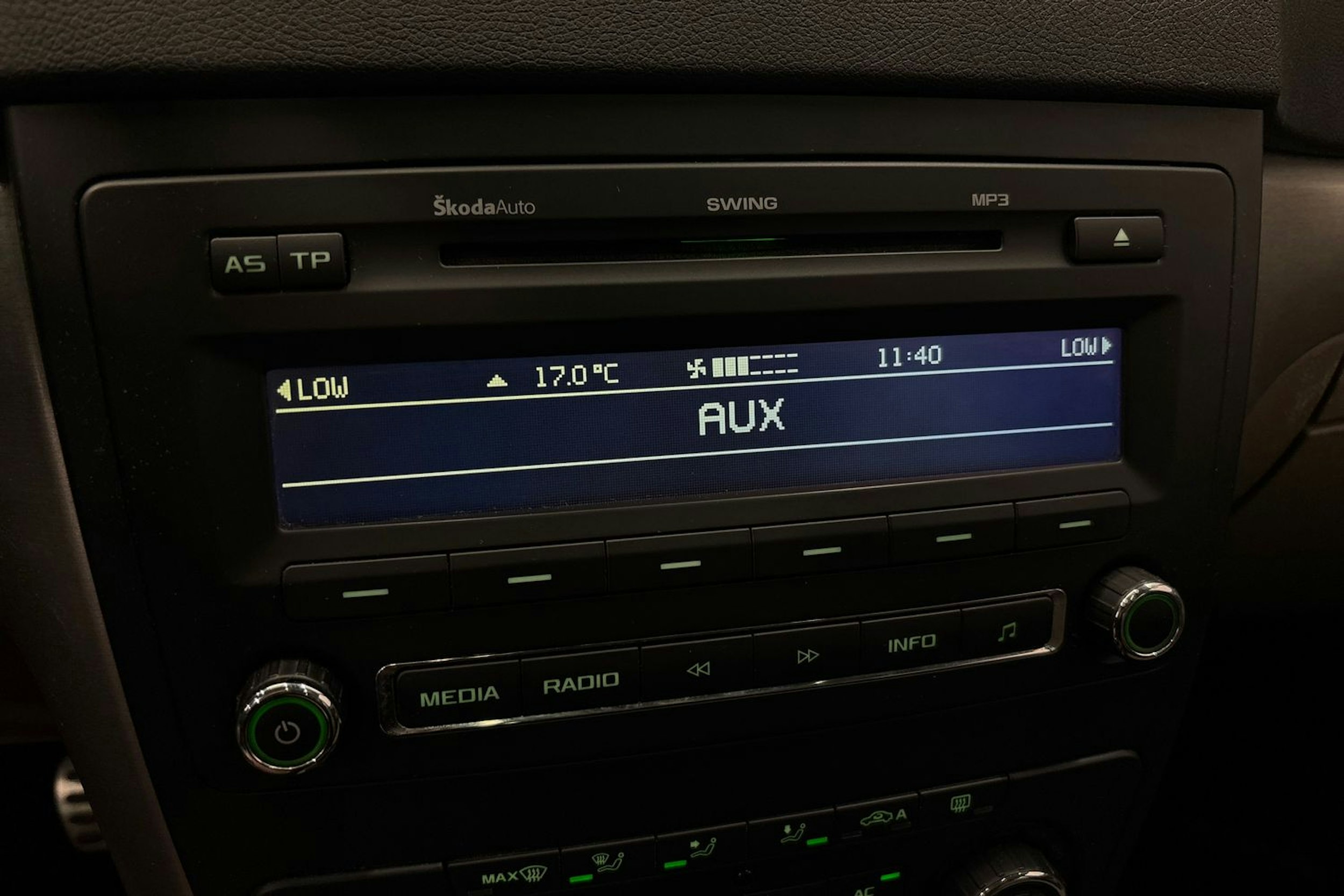 ruskea (beige) Skoda Yeti 2009 kuva 24.