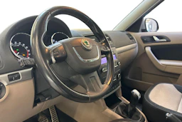Sininen Skoda Yeti 2010 kuva 3.