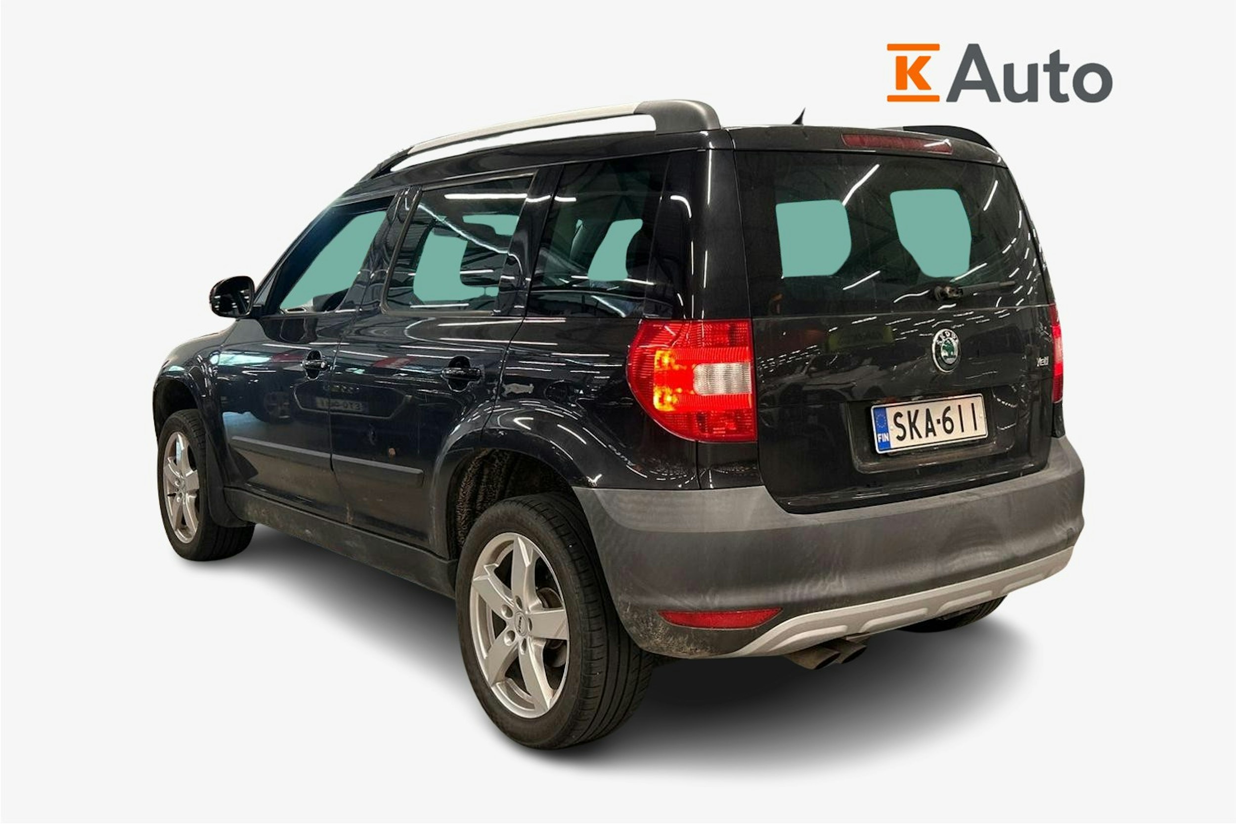 musta Skoda Yeti 2010 kuva 2.