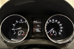 harmaa Skoda Yeti 2010 kuva 16.