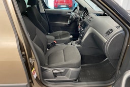 ruskea (beige) Skoda Yeti 2010 kuva 26.