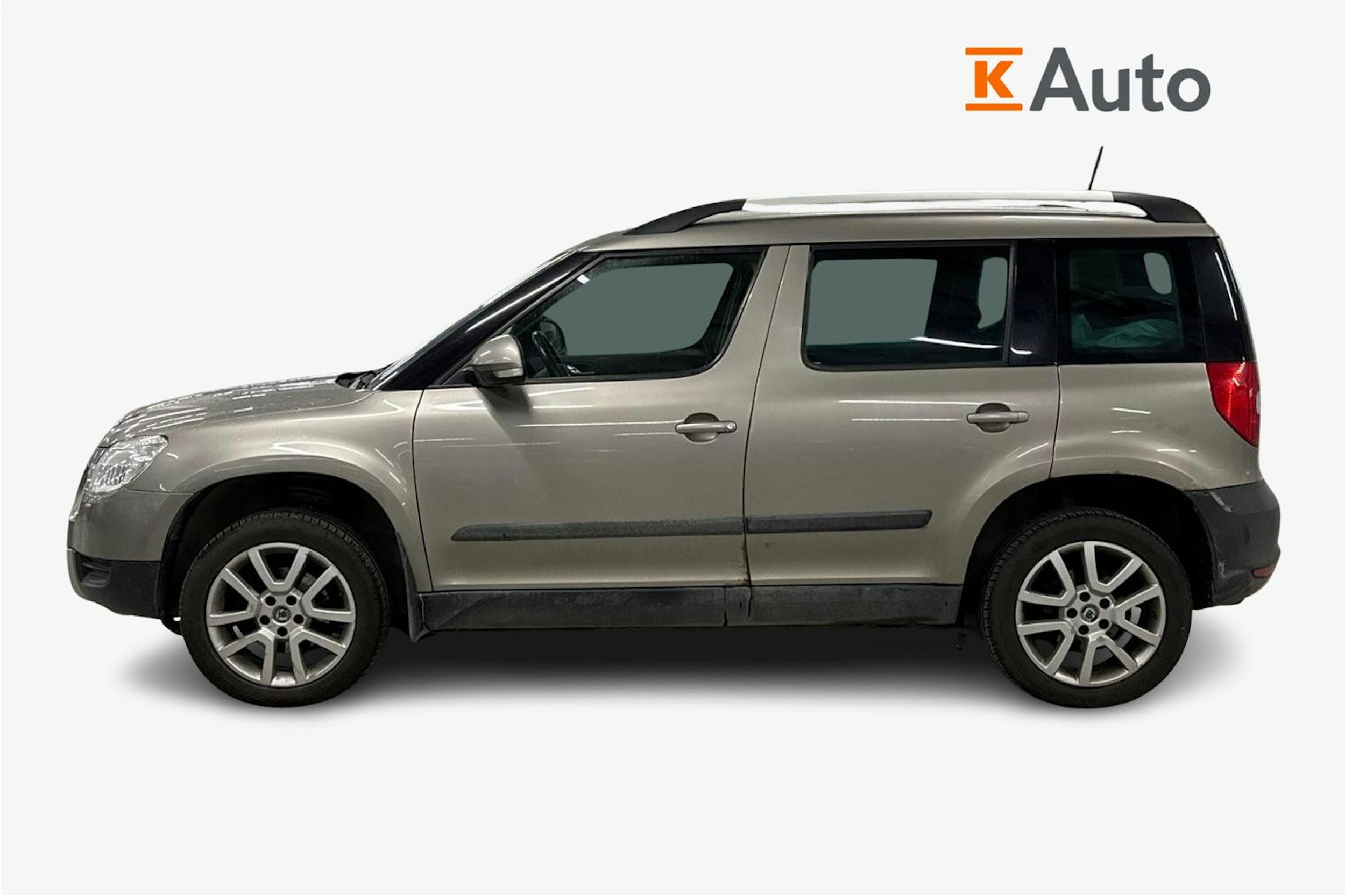 Ruskea (beige) Skoda Yeti 2011 kuva 5.