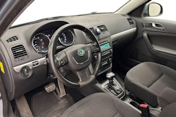 Sininen Skoda Yeti 2011 kuva 7.