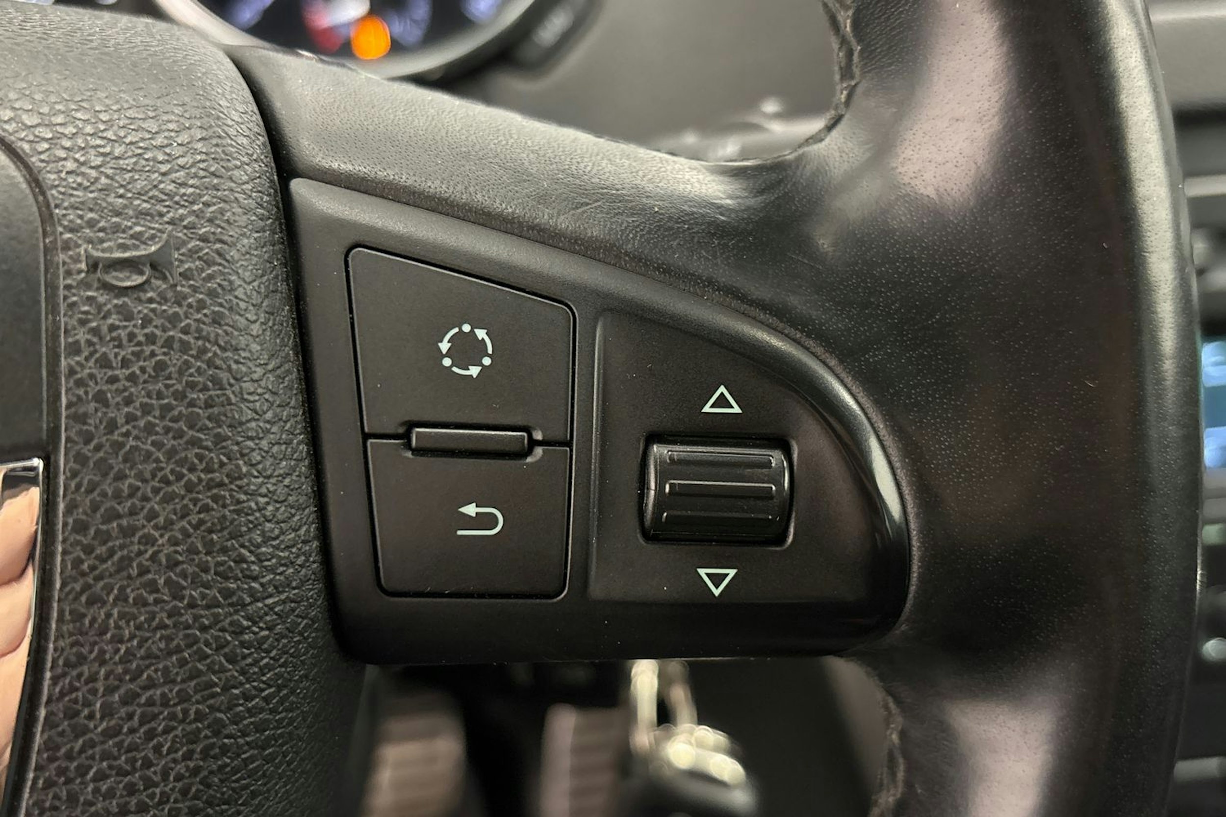 Sininen Skoda Yeti 2011 kuva 17.