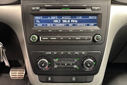 Sininen Skoda Yeti 2011 kuva 20.