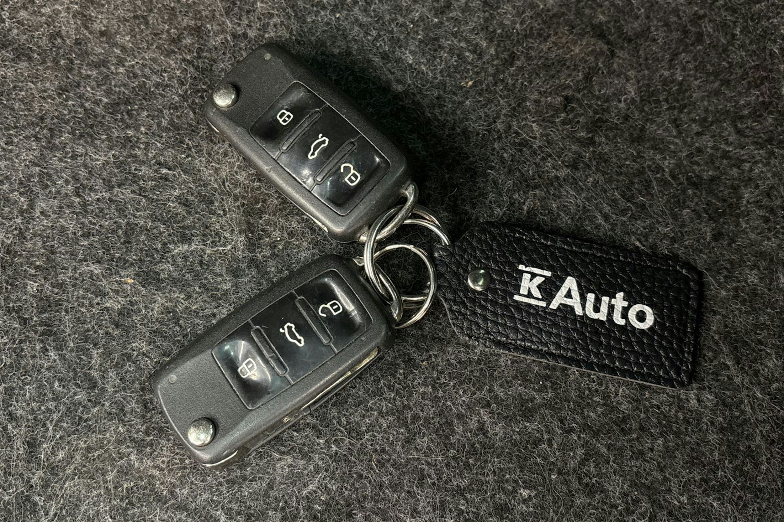 Sininen Skoda Yeti 2011 kuva 24.