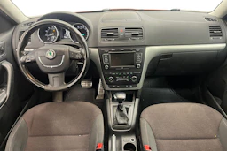 Punainen Skoda Yeti 2011 kuva 7.