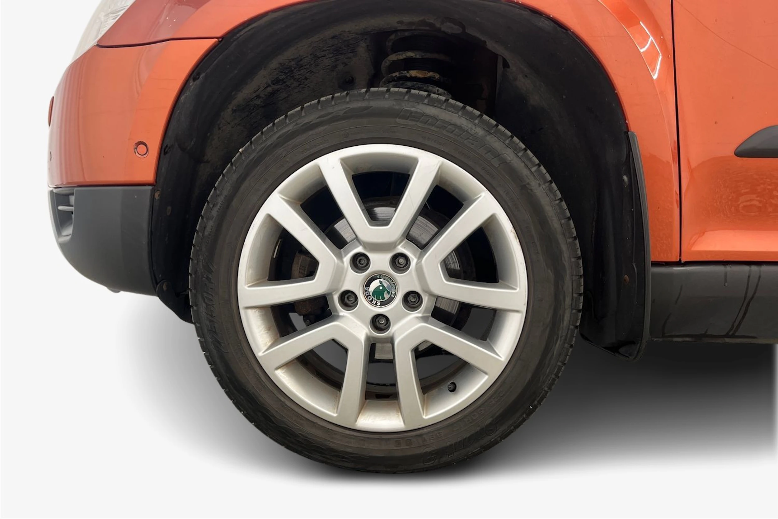 Punainen Skoda Yeti 2011 kuva 9.