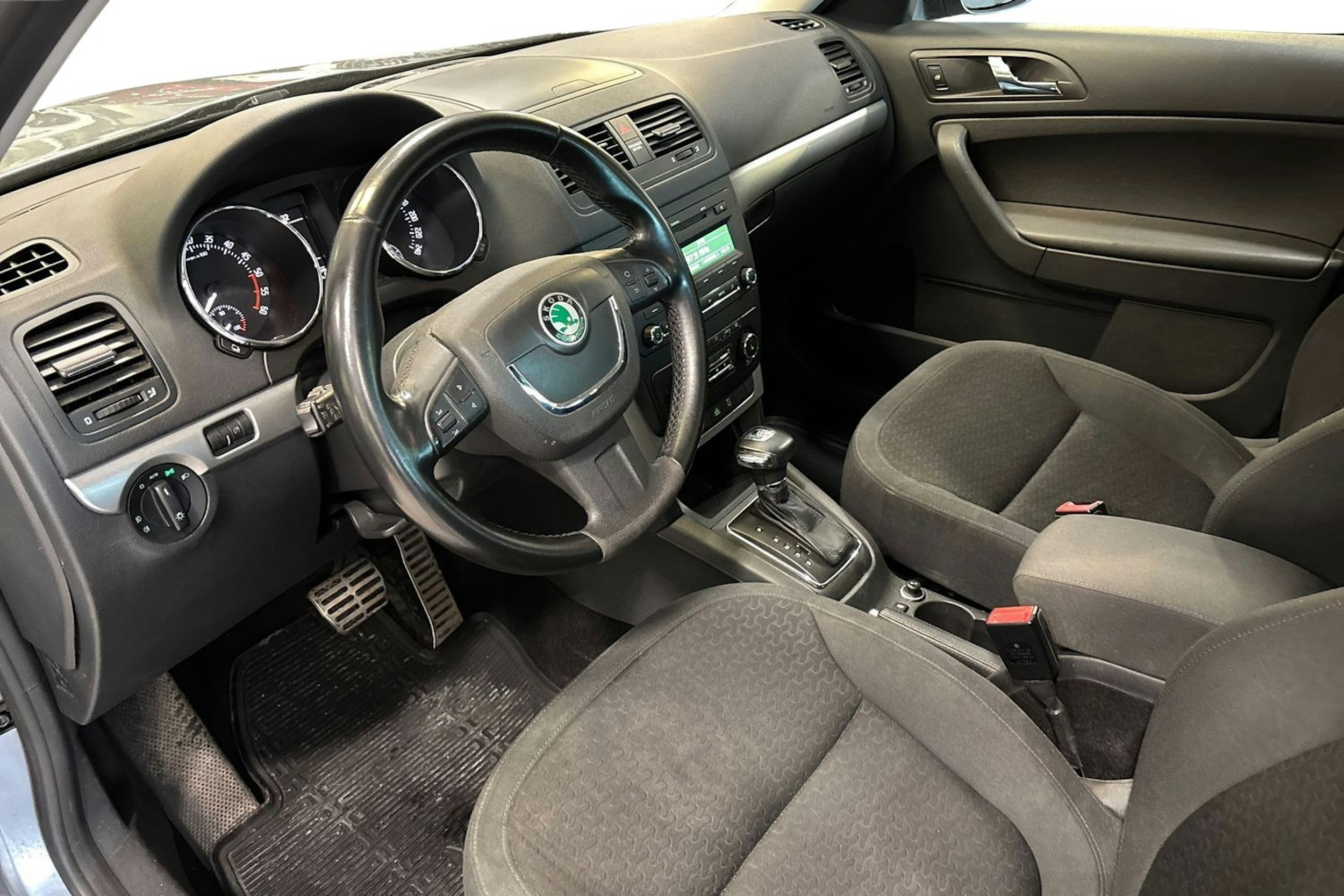 hopea Skoda Yeti 2011 kuva 3.