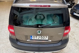 ruskea (beige) Skoda Yeti 2012 kuva 11.