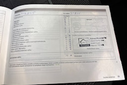 ruskea (beige) Skoda Yeti 2012 kuva 23.