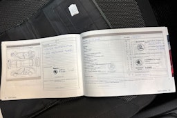 ruskea (beige) Skoda Yeti 2012 kuva 26.