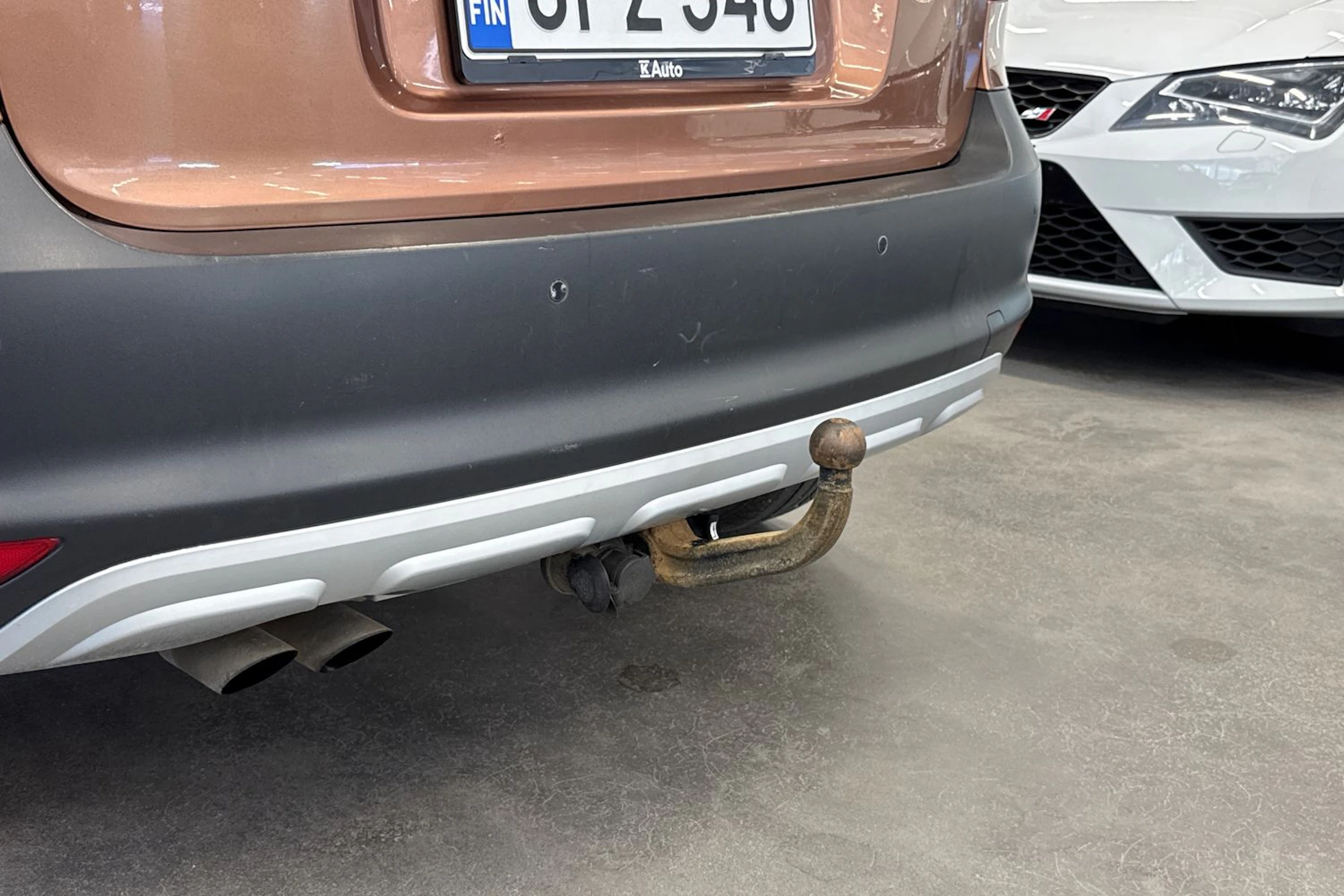 Oranssi Skoda Yeti 2012 kuva 11.