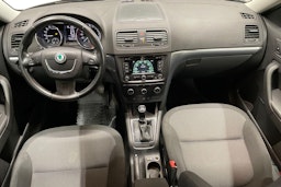 ruskea (beige) Skoda Yeti 2013 kuva 9.