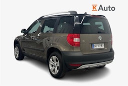 ruskea (beige) Skoda Yeti 2013 kuva 2.