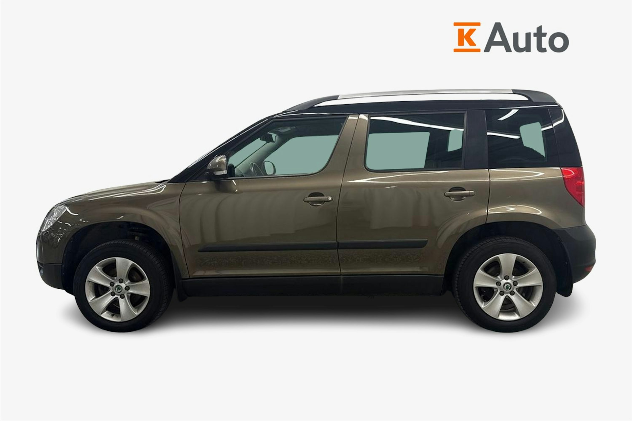 ruskea (beige) Skoda Yeti 2013 kuva 6.