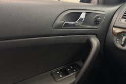 ruskea (beige) Skoda Yeti 2013 kuva 18.