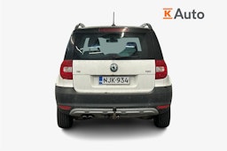 Valkoinen Skoda Yeti 2013 kuva 3.