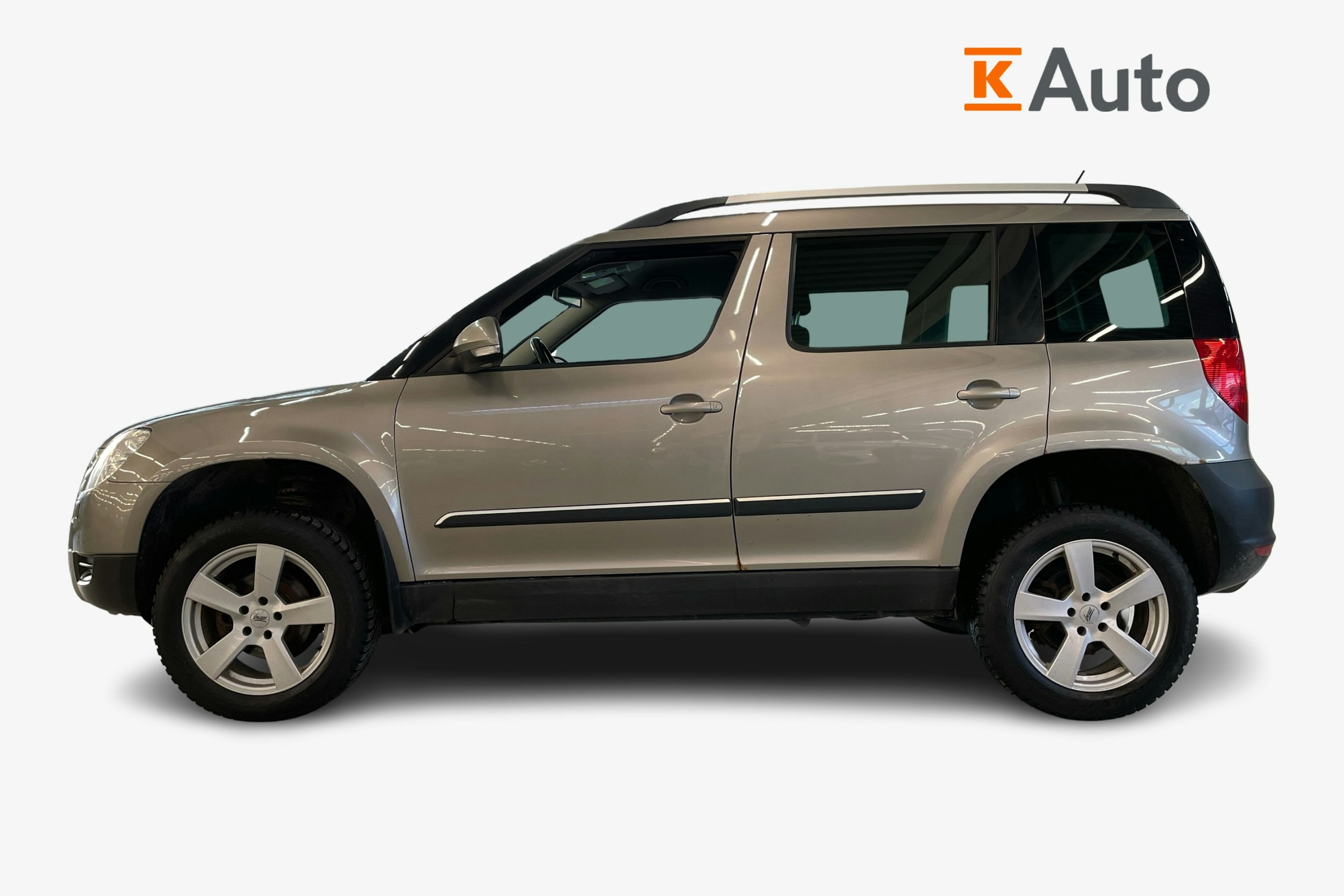 ruskea (beige) Skoda Yeti 2013 kuva 5.