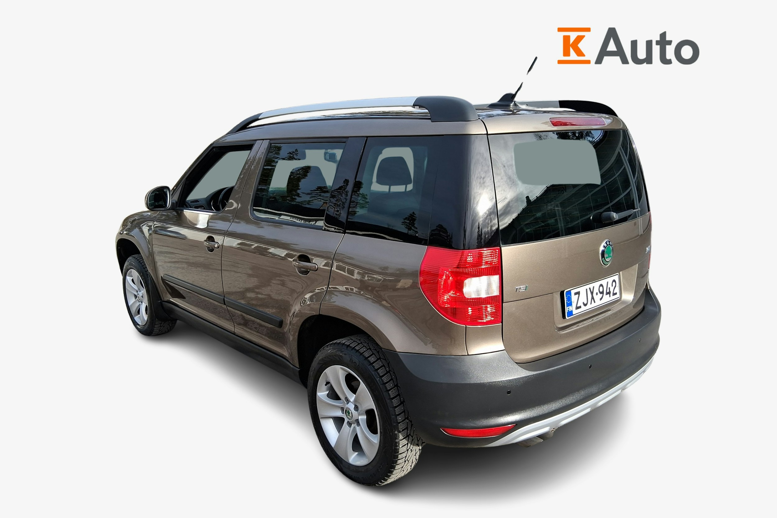 ruskea (beige) Skoda Yeti 2013 kuva 2.